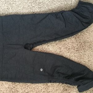 Lululemon cropped leggings